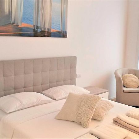 Meta Italy Da Enzo Apartamento Milão Exterior foto